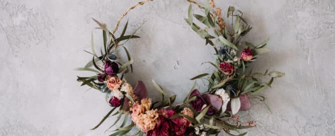 Everlasting floral half wreath workshop at The Historical Herbologist in Dorking.